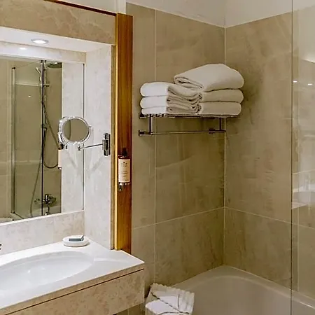 Alivi Hotel