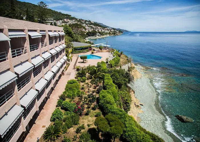 Alivi 4* Ville-di-Pietrabugno